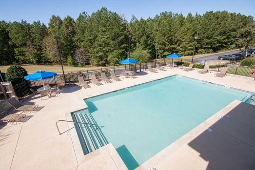 Park View Apartments pool